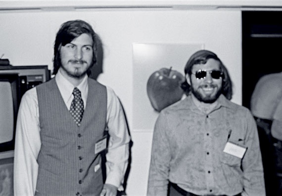 Стив Джобс и я. Подлинная история Apple Стив Джобс и я. Подлинная история Apple