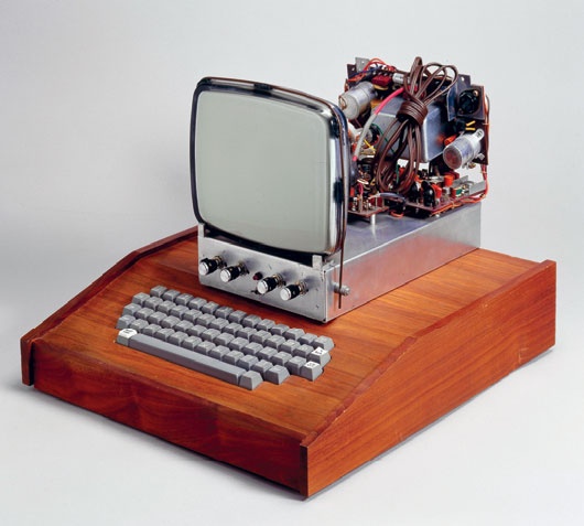 Стив Джобс и я. Подлинная история Apple Стив Джобс и я. Подлинная история Apple