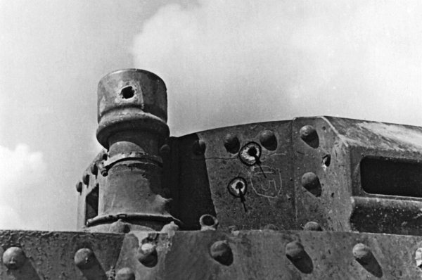 Штурмовики. «Мы взлетали в ад» Штурмовики. «Мы взлетали в ад»