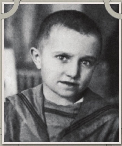 Василий Аксенов - одинокий бегун на длинные дистанции Василий Аксенов - одинокий бегун на длинные дистанции