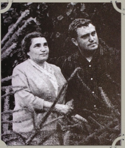 Василий Аксенов - одинокий бегун на длинные дистанции Василий Аксенов - одинокий бегун на длинные дистанции