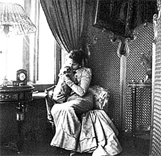 Люди Зимнего дворца. Монаршие особы, их фавориты и слуги Люди Зимнего дворца. Монаршие особы, их фавориты и слуги