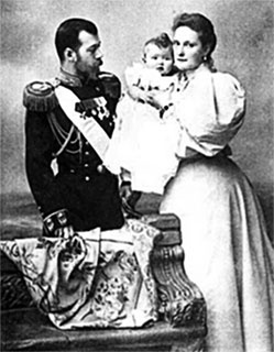 Люди Зимнего дворца. Монаршие особы, их фавориты и слуги Люди Зимнего дворца. Монаршие особы, их фавориты и слуги