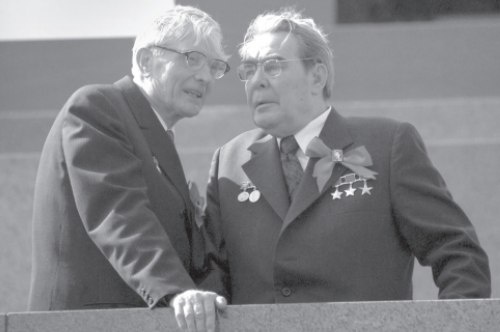 Брежнев