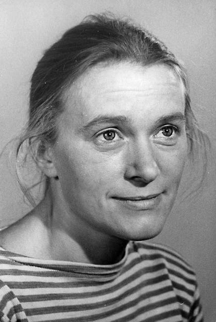 Мои пригорки, ручейки. Воспоминания актрисы Мои пригорки, ручейки. Воспоминания актрисы