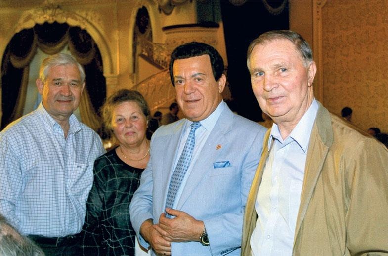 Виктор Тихонов. Жизнь во имя хоккея Виктор Тихонов. Жизнь во имя хоккея