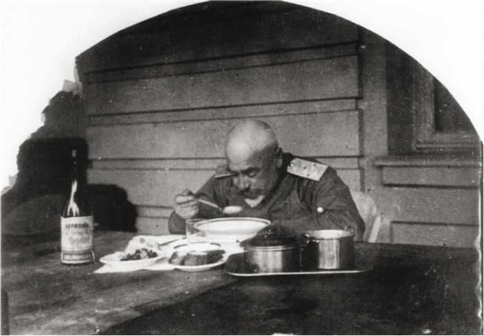 Генерал Деникин Генерал Деникин