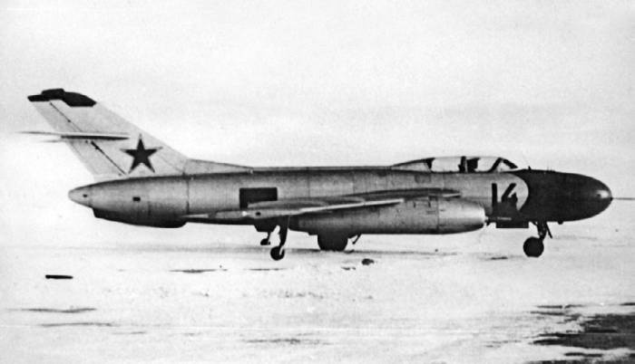 Неизвестный Яковлев. "Железный" авиаконструктор Неизвестный Яковлев. "Железный" авиаконструктор