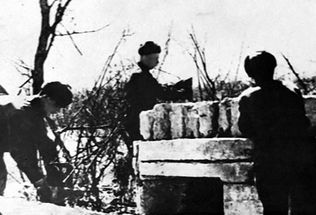 Первый штурм Севастополя. Ноябрь 41-го Первый штурм Севастополя. Ноябрь 41-го