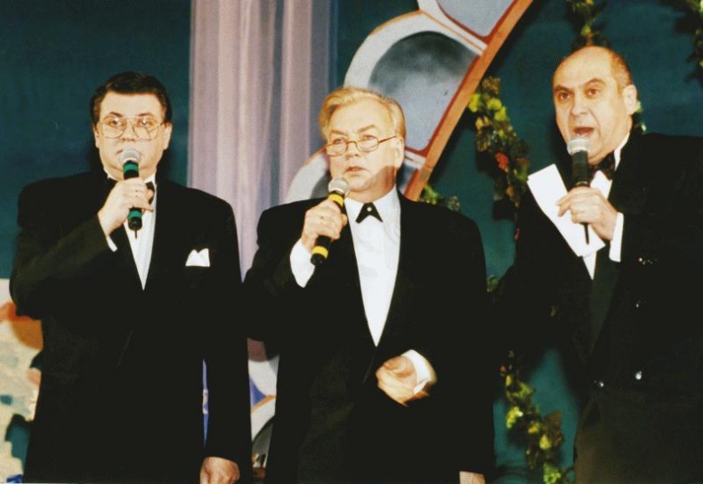 Я везучий. Вспоминаю, улыбаюсь, немного грущу