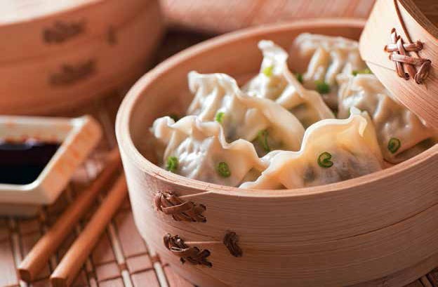 Кулинарная энциклопедия. Том 4. Б-В (Брусника – Венгерские клёцки) Кулинарная энциклопедия. Том 4. Б-В (Брусника – Венгерские клёцки)