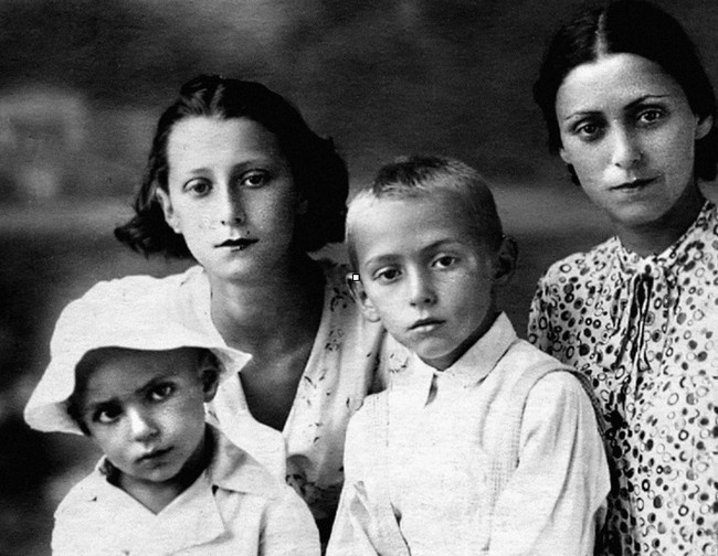 Жизнь в балете. Семейные хроники Плисецких и Мессереров Жизнь в балете. Семейные хроники Плисецких и Мессереров