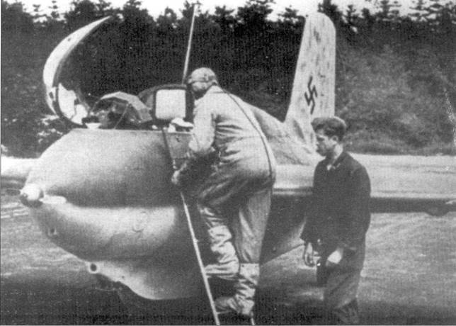 Me 163 ракетный истребитель Люфтваффе Me 163 ракетный истребитель Люфтваффе