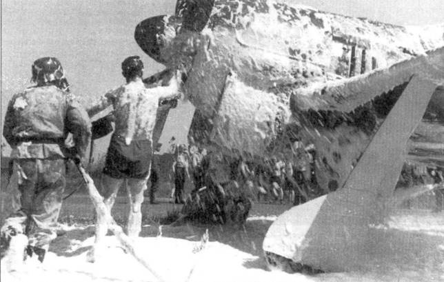 Асы люфтваффе пилоты Fw 190 на Западном фронте Асы люфтваффе пилоты Fw 190 на Западном фронте