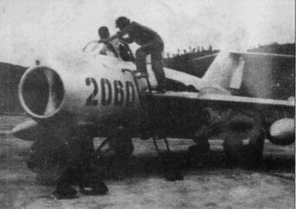 Боевое применение МиГ-17 и МиГ-19 во Вьетнаме Боевое применение МиГ-17 и МиГ-19 во Вьетнаме