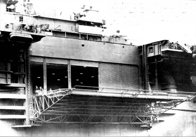 Авианосцы США «Essex» Авианосцы США «Essex»