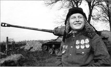 У стен Берлина