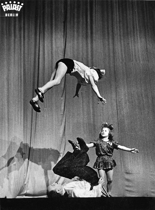 Нелегалка. Как молодая девушка выжила в Берлине в 1940–1945 гг. Нелегалка. Как молодая девушка выжила в Берлине в 1940–1945 гг.