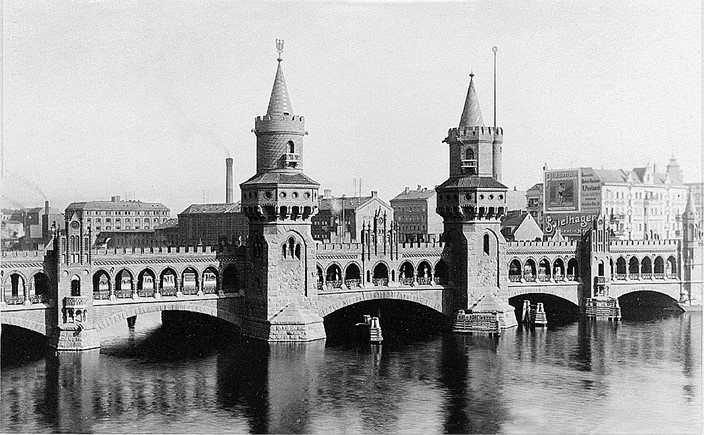 Нелегалка. Как молодая девушка выжила в Берлине в 1940–1945 гг. Нелегалка. Как молодая девушка выжила в Берлине в 1940–1945 гг.