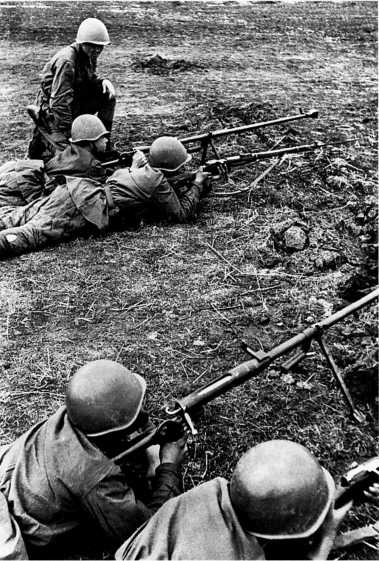 Танки в Харьковской катастрофе 1942 года Танки в Харьковской катастрофе 1942 года