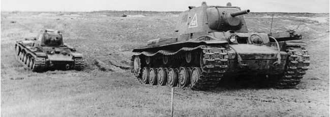 Советский тяжелый танк КВ-1. Первые танки Победы Советский тяжелый танк КВ-1. Первые танки Победы