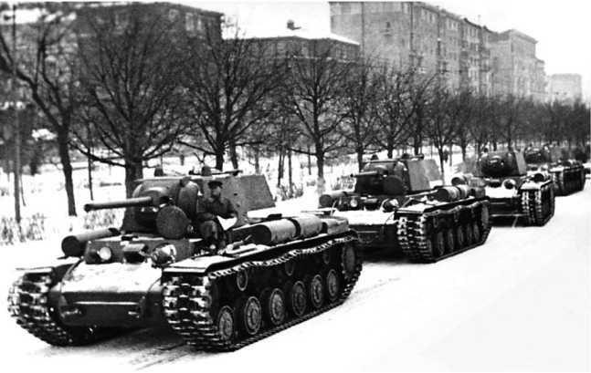 Советский тяжелый танк КВ-1. Первые танки Победы Советский тяжелый танк КВ-1. Первые танки Победы