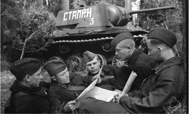 Советский тяжелый танк КВ-1. Первые танки Победы Советский тяжелый танк КВ-1. Первые танки Победы