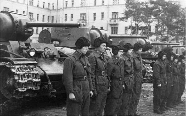 Советский тяжелый танк КВ-1. Первые танки Победы Советский тяжелый танк КВ-1. Первые танки Победы