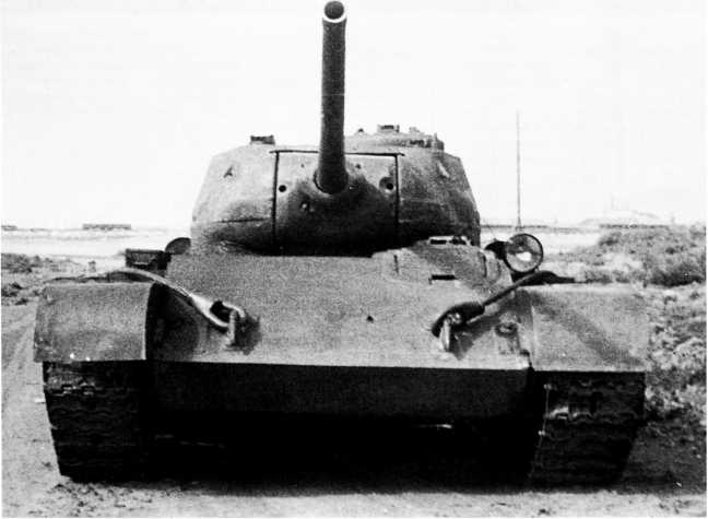 Наследники «Тридцатьчетверки» – Т-34М, Т-43, Т-34-100, Т-44 Наследники «Тридцатьчетверки» – Т-34М, Т-43, Т-34-100, Т-44