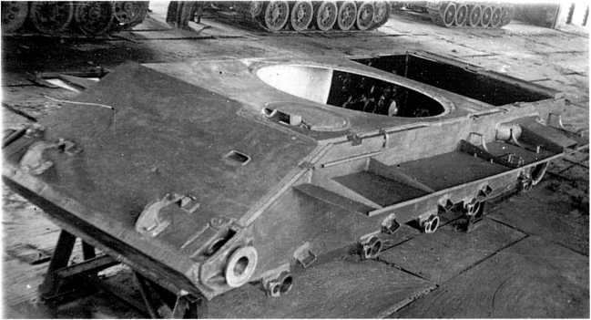 Наследники «Тридцатьчетверки» – Т-34М, Т-43, Т-34-100, Т-44 Наследники «Тридцатьчетверки» – Т-34М, Т-43, Т-34-100, Т-44