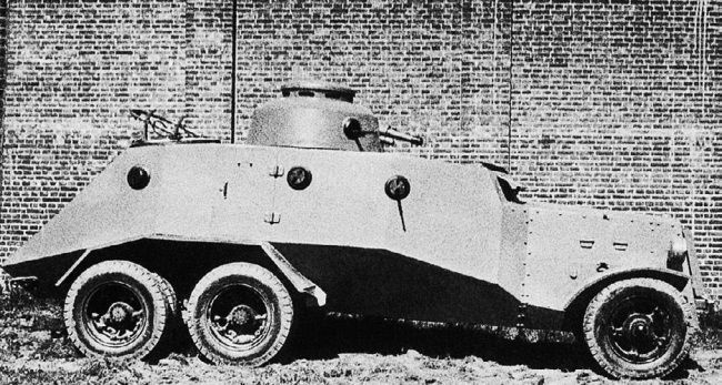 Броня на колесах. История советского бронеавтомобиля 1925-1945 гг. Броня на колесах. История советского бронеавтомобиля 1925-1945 гг.