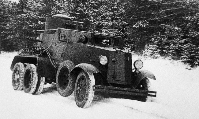 Броня на колесах. История советского бронеавтомобиля 1925-1945 гг. Броня на колесах. История советского бронеавтомобиля 1925-1945 гг.