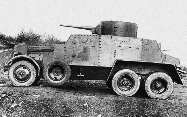 Броня на колесах. История советского бронеавтомобиля 1925-1945 гг. Броня на колесах. История советского бронеавтомобиля 1925-1945 гг.