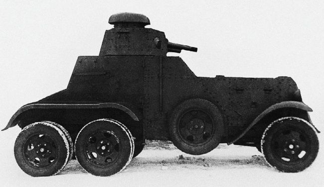 Броня на колесах. История советского бронеавтомобиля 1925-1945 гг. Броня на колесах. История советского бронеавтомобиля 1925-1945 гг.