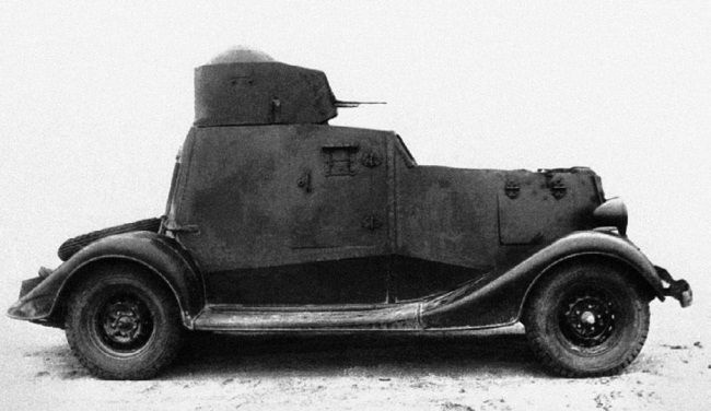 Броня на колесах. История советского бронеавтомобиля 1925-1945 гг. Броня на колесах. История советского бронеавтомобиля 1925-1945 гг.