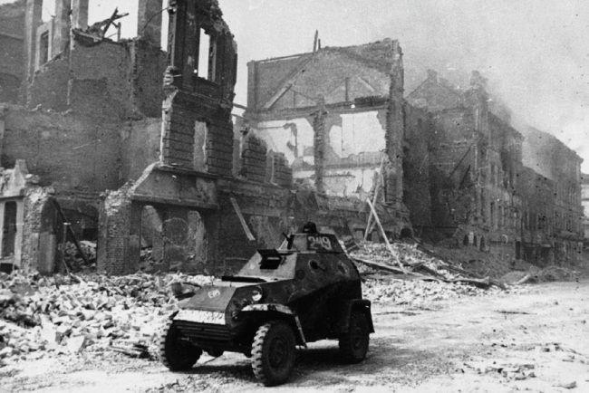 Броня на колесах. История советского бронеавтомобиля 1925-1945 гг. Броня на колесах. История советского бронеавтомобиля 1925-1945 гг.