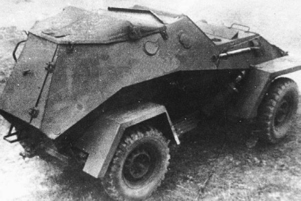 Броня на колесах. История советского бронеавтомобиля 1925-1945 гг. Броня на колесах. История советского бронеавтомобиля 1925-1945 гг.