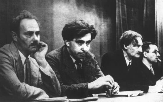 Писатели и советские вожди Писатели и советские вожди