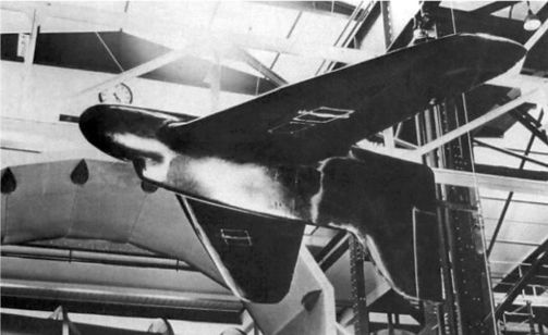 Me 163 "Komet" – истребитель "Летающих крепостей" Me 163 "Komet" – истребитель "Летающих крепостей"