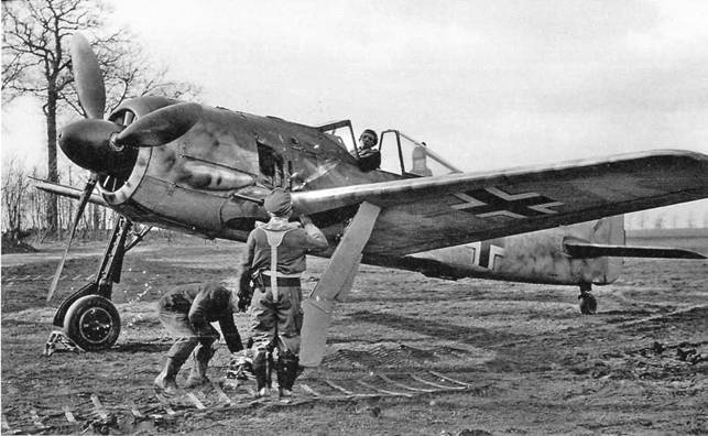 Фокке-Вульф Fw 190, 1936-1945 Фокке-Вульф Fw 190, 1936-1945