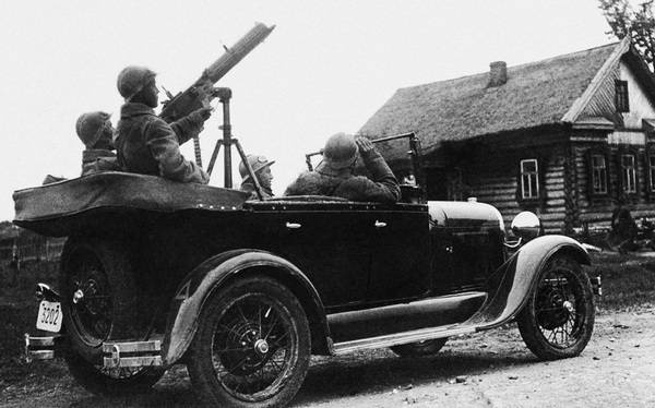 Бронемашины Сталина, 1925-1945 Бронемашины Сталина, 1925-1945