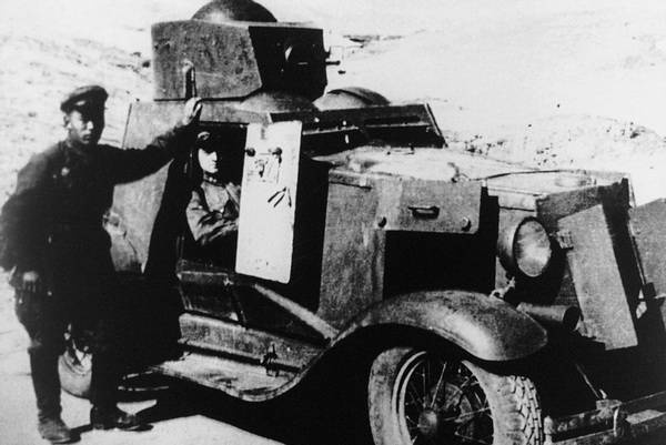 Бронемашины Сталина, 1925-1945 Бронемашины Сталина, 1925-1945