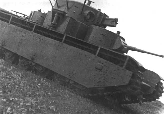 Советский тяжелый танк Т-35. "Сталинский монстр" Советский тяжелый танк Т-35. "Сталинский монстр"