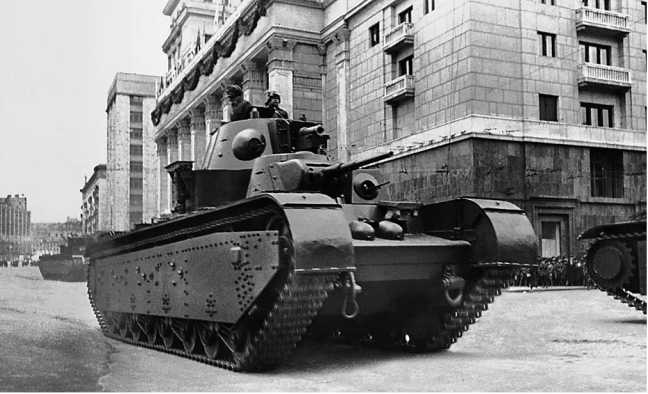 Советский тяжелый танк Т-35. "Сталинский монстр" Советский тяжелый танк Т-35. "Сталинский монстр"