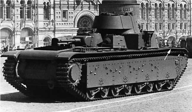 Советский тяжелый танк Т-35. "Сталинский монстр" Советский тяжелый танк Т-35. "Сталинский монстр"