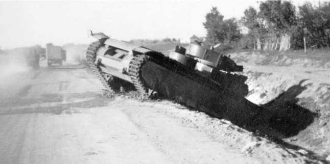 Советский тяжелый танк Т-35. "Сталинский монстр" Советский тяжелый танк Т-35. "Сталинский монстр"