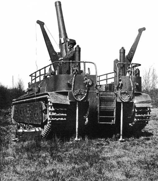 Советский тяжелый танк Т-35. "Сталинский монстр" Советский тяжелый танк Т-35. "Сталинский монстр"