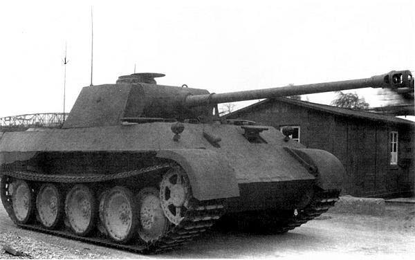 Тяжёлый танк «Пантера». Первая полная энциклопедия Тяжёлый танк «Пантера». Первая полная энциклопедия