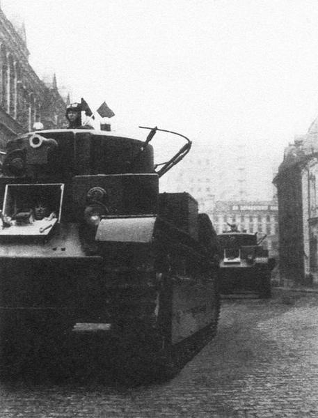 Средний танк Т-28. Трёхглавый монстр Сталина Средний танк Т-28. Трёхглавый монстр Сталина