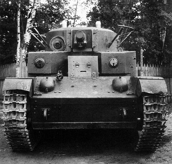Средний танк Т-28. Трёхглавый монстр Сталина Средний танк Т-28. Трёхглавый монстр Сталина